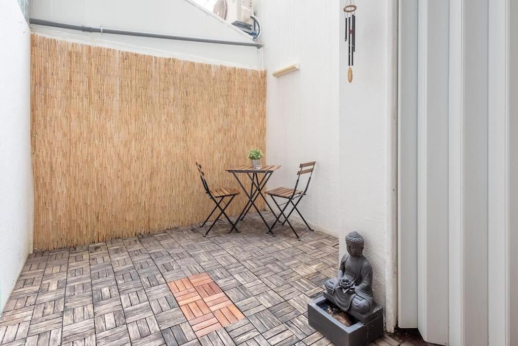Modern Rustic Apartment In Graca Lisbon Luaran gambar